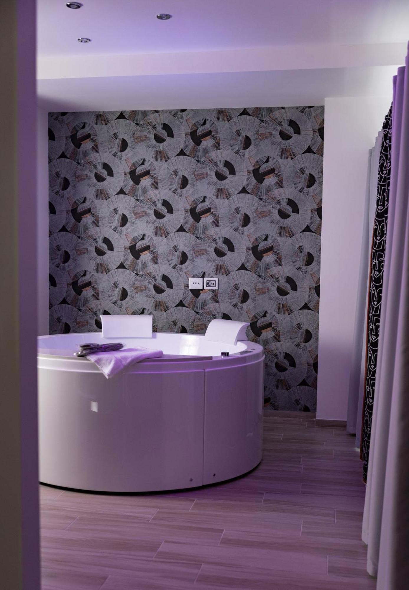 جيوفيناتسو Suite17 - Luxury Guesthouse المظهر الخارجي الصورة