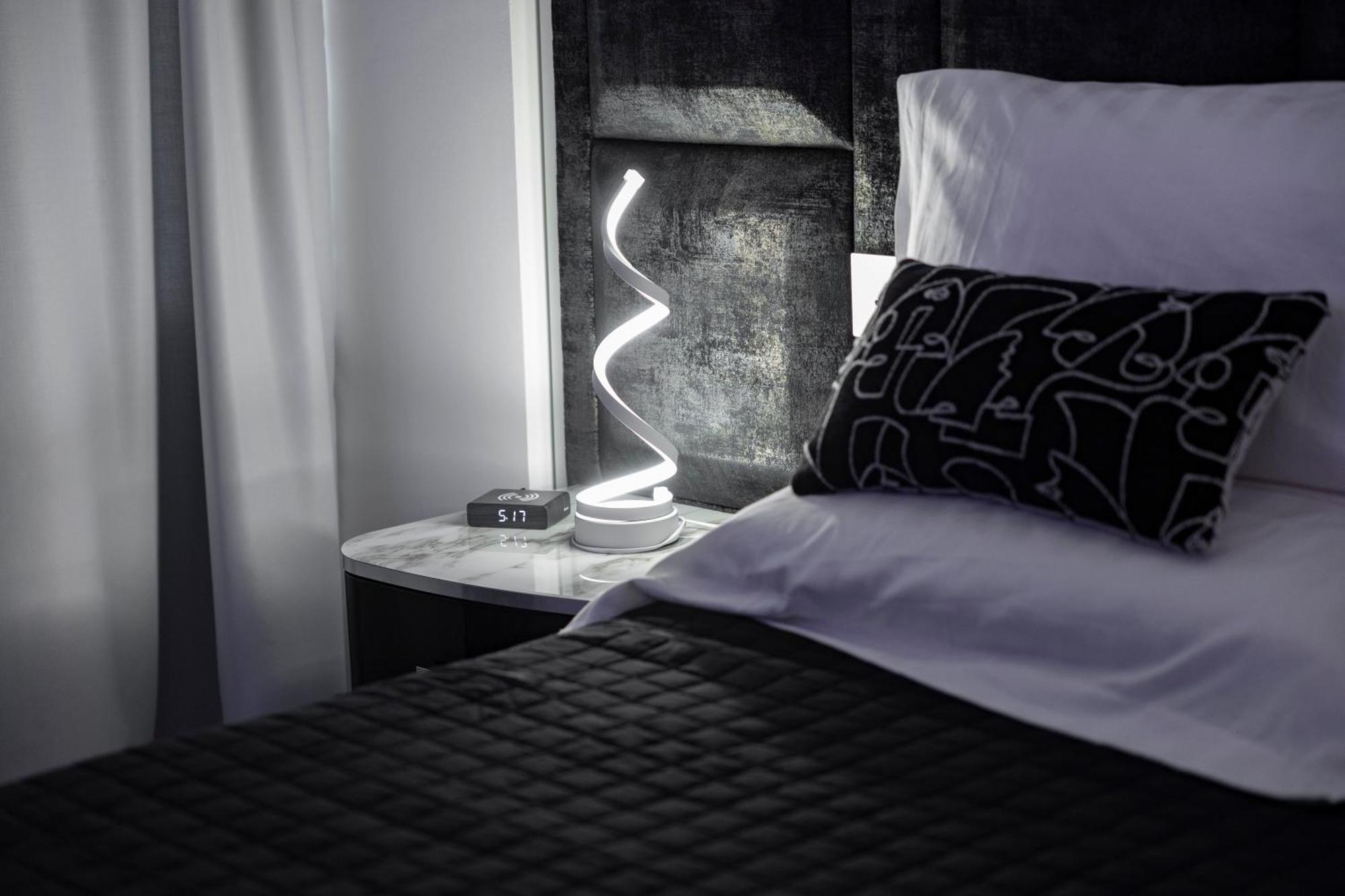 جيوفيناتسو Suite17 - Luxury Guesthouse المظهر الخارجي الصورة